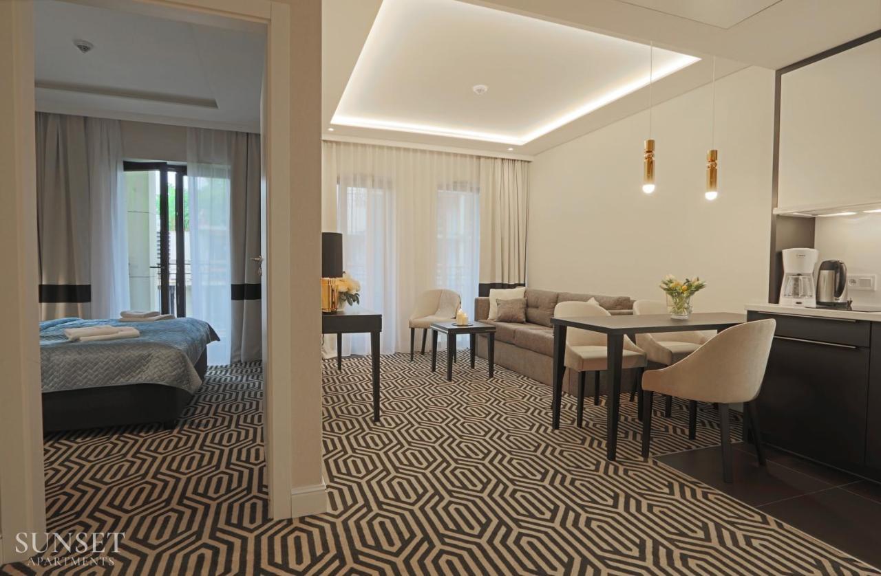 Baltic Park Fort 204G Plaza 100M - Sunset Apartments Świnoujście  Eksteriør billede