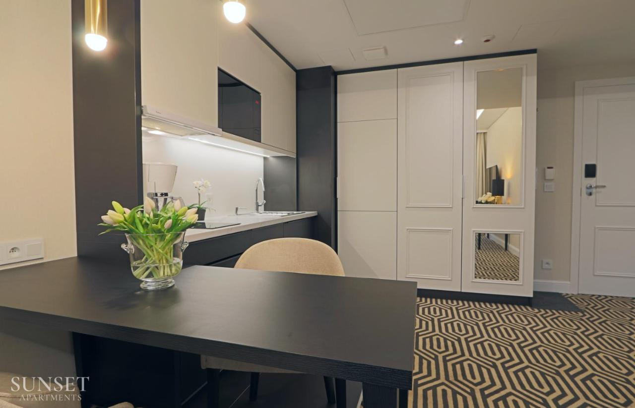Baltic Park Fort 204G Plaza 100M - Sunset Apartments Świnoujście  Eksteriør billede